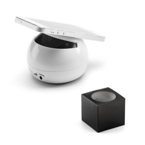 Caixa de som com microfone